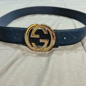 Blue Gucci belt